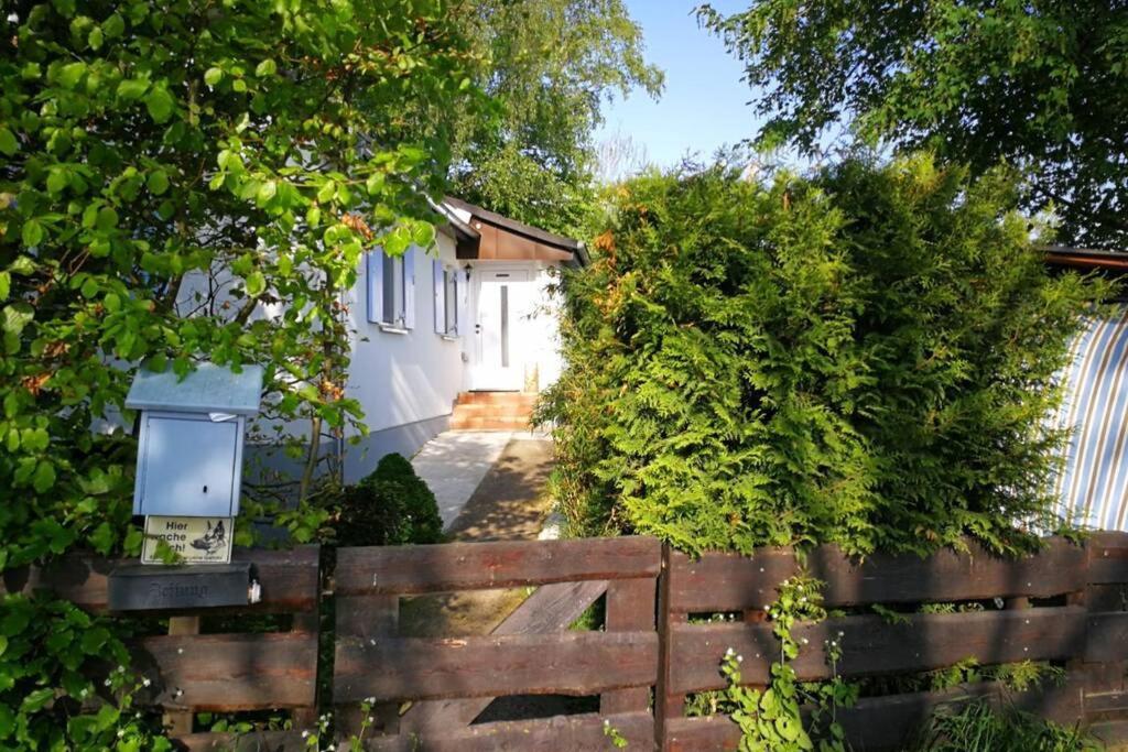 Charmantes Ferienhaeuschen Zwischen Muenchen Und Augsburg Ried  Exterior photo